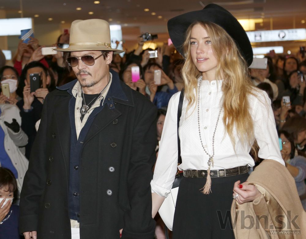 Amber Heard a Johnny Depp