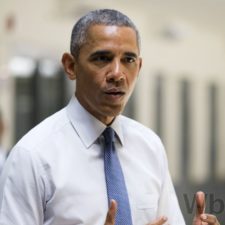 Americký prezident Obama bol prvýkrát vo väzení a dal väzňom sľub