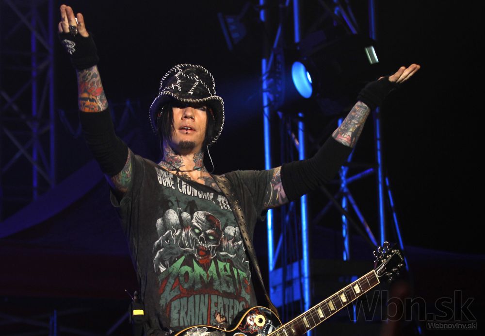 Dj ashba