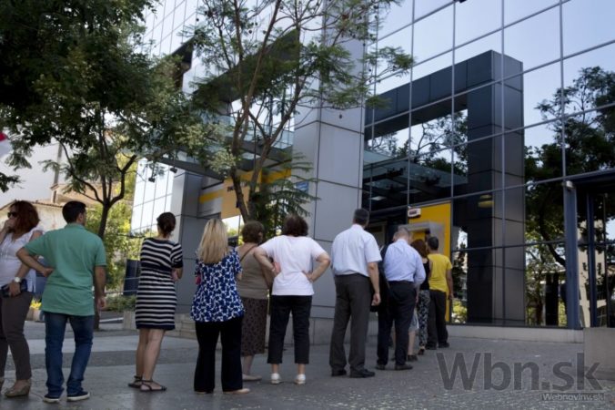 Grécke banky otvoria svoje brány už v pondelok
