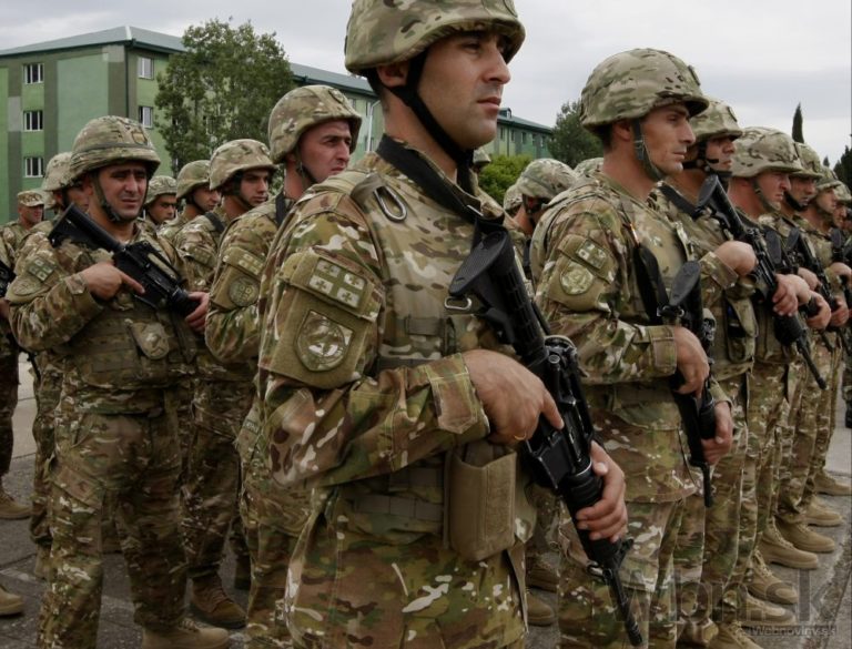 Gruzínsko začalo vojenské cvičenia s USA a ďalšími členmi NATO