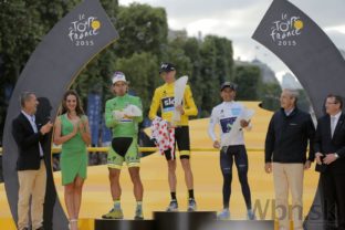 Najkrajšie momenty z poslednej etapy Tour de France 2015