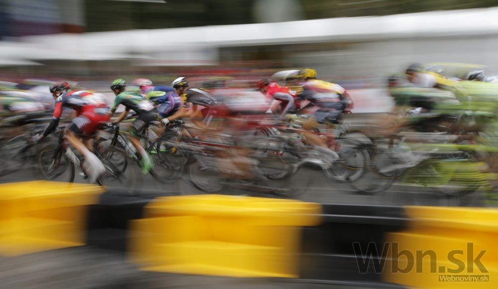 Najkrajšie momenty z poslednej etapy Tour de France 2015