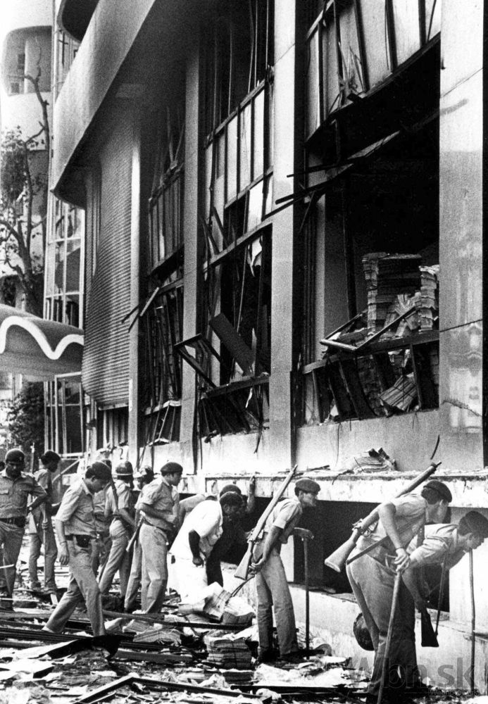 Obesili muža, ktorý v roku 1993 pomáhal financovať útoky v Bombaji