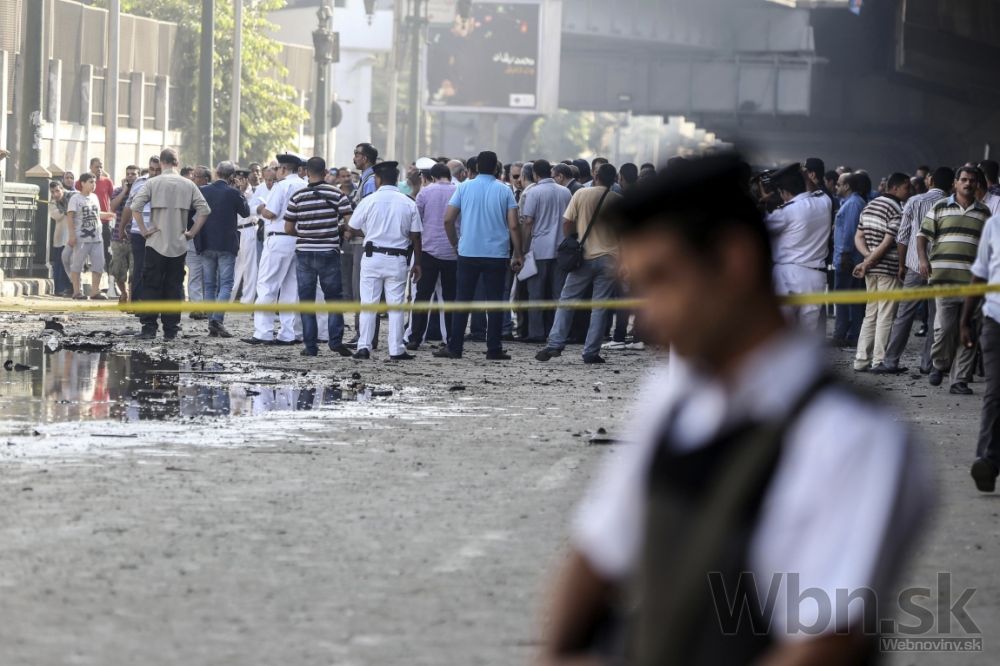 Pred budovou talianskeho konzulátu vybuchla v Egypte bomba