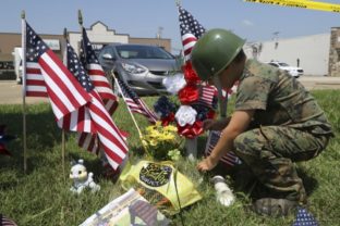 Pri streleckej dráme v USA zahynuli štyria vojaci