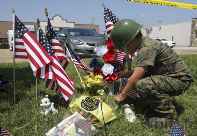 Pri streleckej dráme v USA zahynuli štyria vojaci