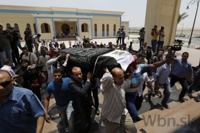 V Káhire pochovali Omara Sharifa, lúčili sa stovky ľudí