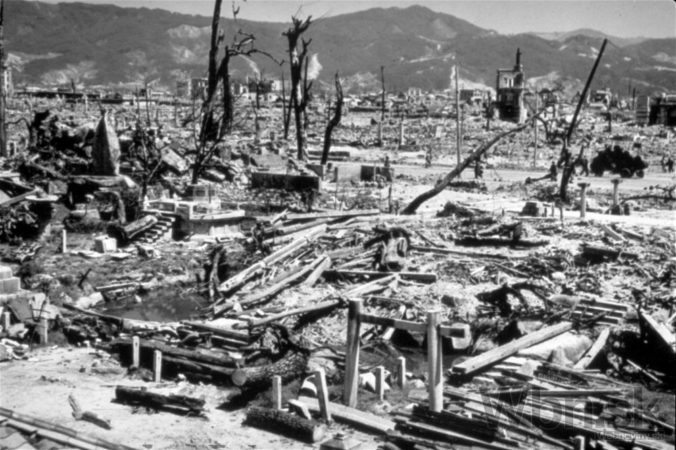 70. výročie zhodenia atómových bômb na japonské mestá Hirošimu a Nagas