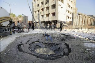 Bomba v Egypte zdemolovala okolie