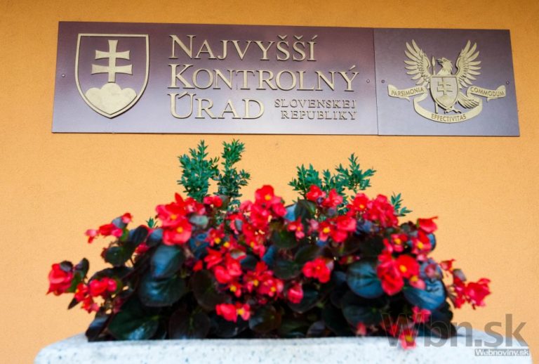 NKÚ