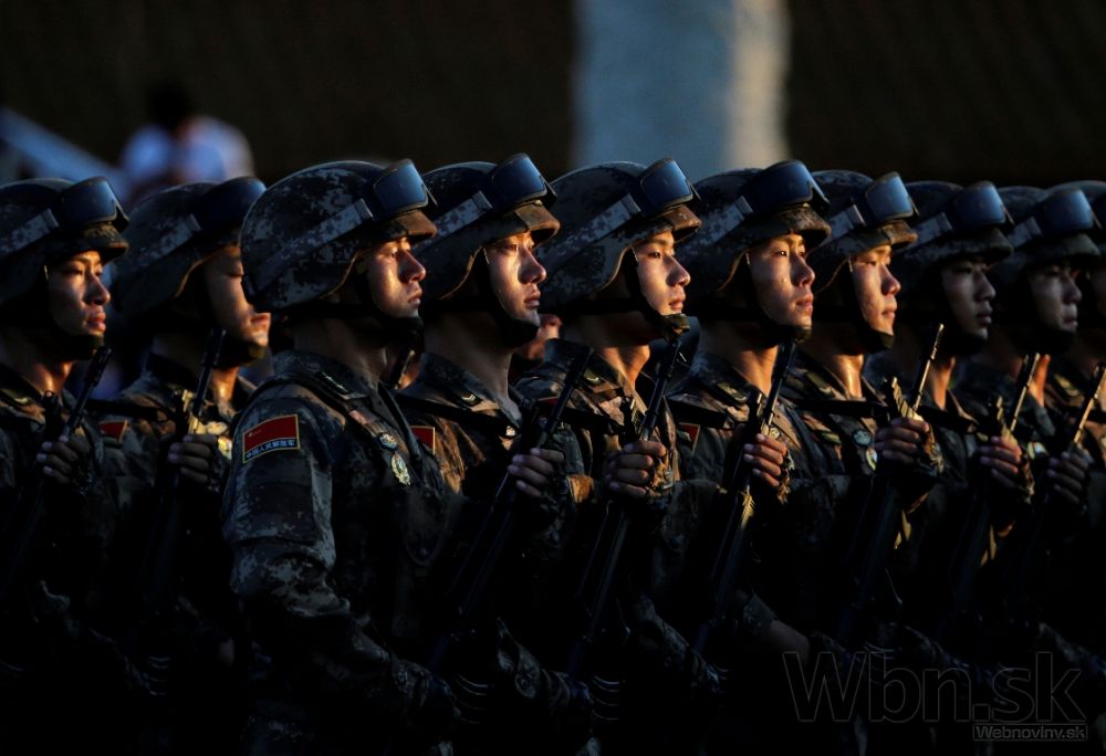 Čínska vojenská prehliadka v Pekingu