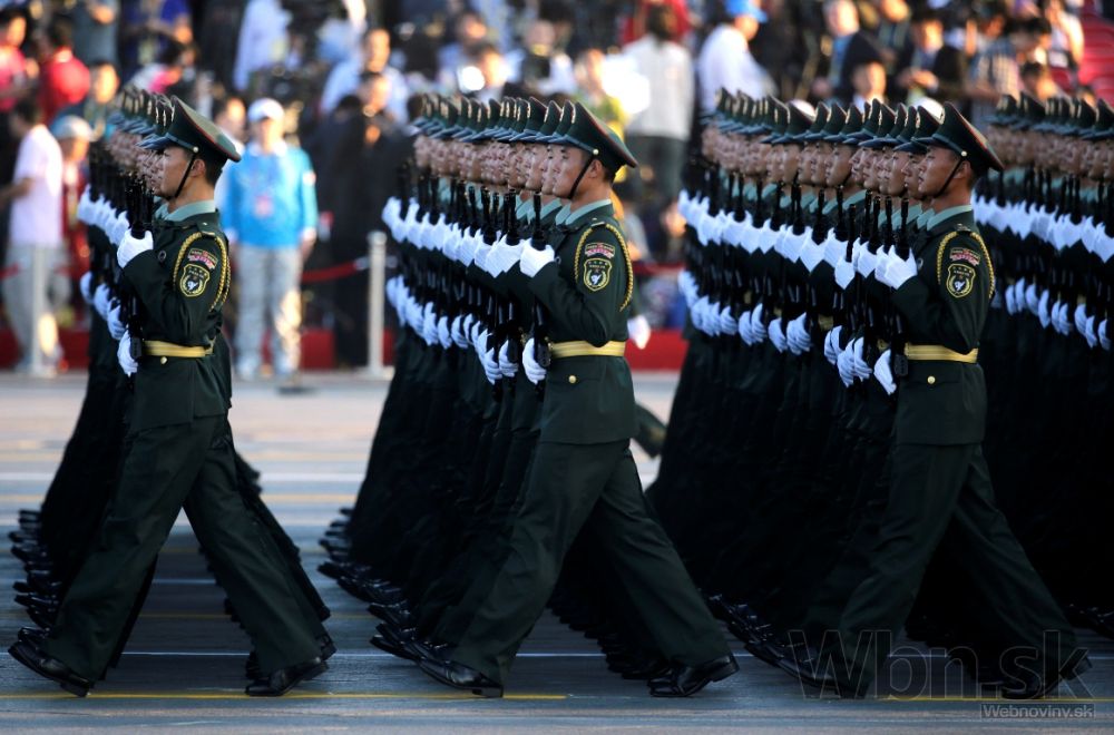 Čínska vojenská prehliadka v Pekingu