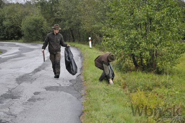 Dobrovoľníci vyčistili Tatry od odpadkov