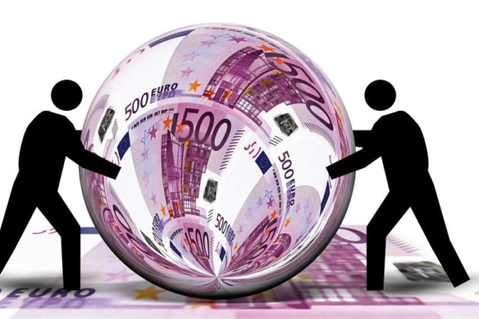 Euro, sporenie, peniaze, bankovky