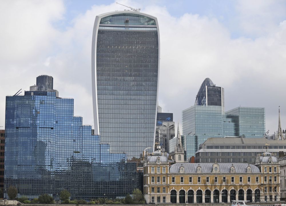 Londýnsky mrakodrap Walkie Talkie