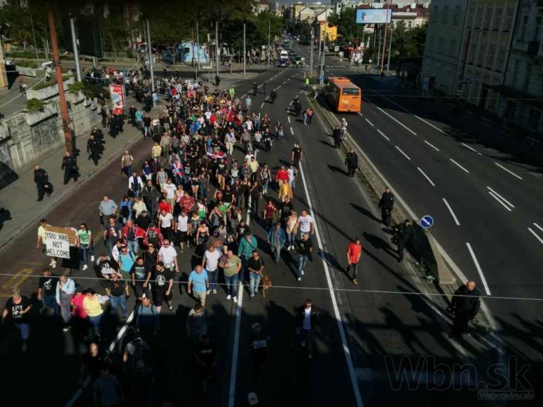 Protest Spoločne za Slovensko, proti islamizácii Európy a imperializmu