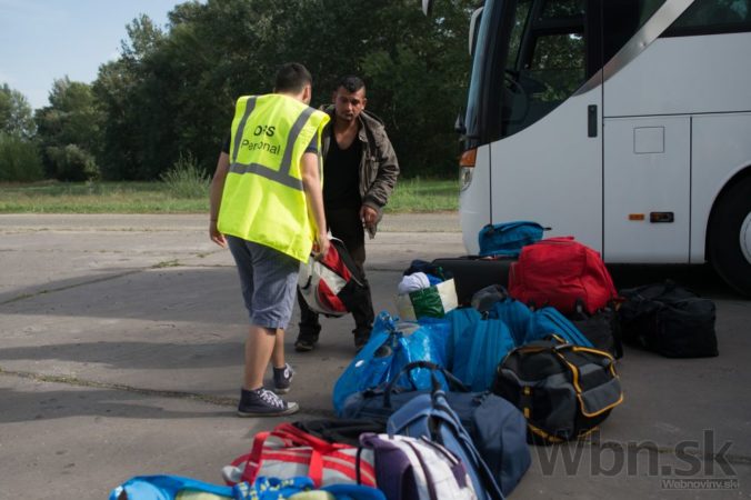 Prví utečenci dorazili do Gabčíkova