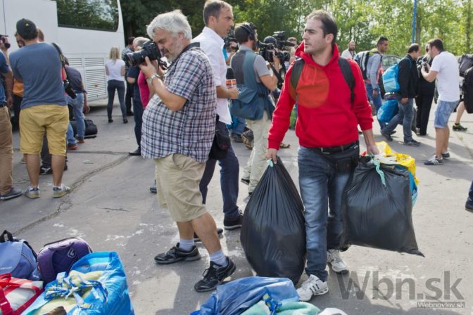 Prví utečenci dorazili do Gabčíkova