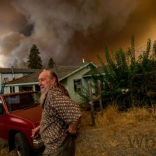 Sever Kalifornie pustošia lesné požiare