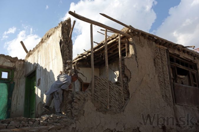 Afganistan zasiahlo silné zemetrasenie, cítil ho celý región