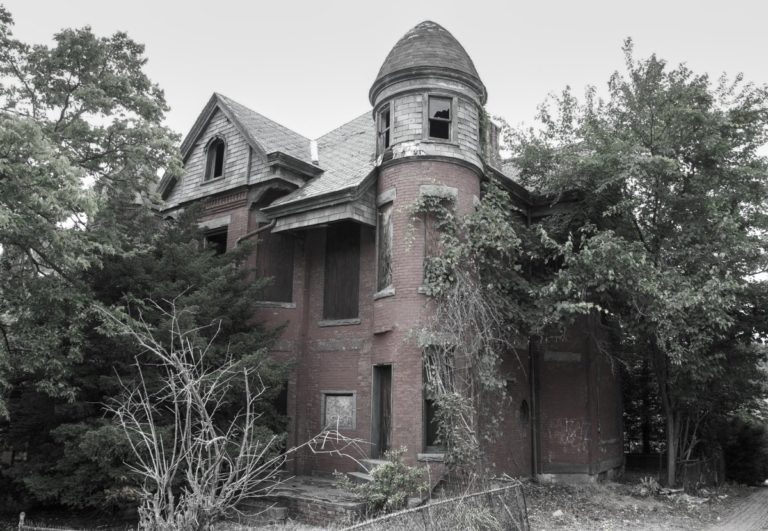 Building23.jpg