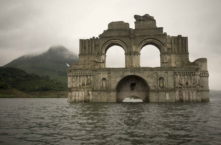 Colonial church emerges water resevoir temple santiago quechula mexico 1.jpg