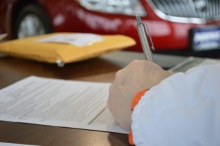 Dohoda, podpis, zmluva, úvery