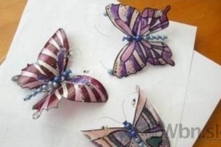 Motýle vyrobené z plastových fliaš