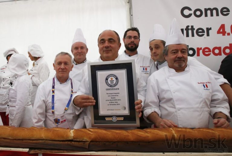 Na výstave Expo v Miláne upiekli najdlhšiu bagetu na svete