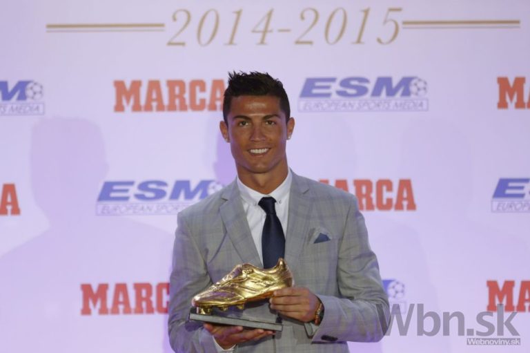 Ronaldo si prevzal štvrtú Zlatú kopačku