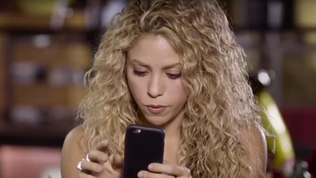 Shakira, Love rocks starring Shakira