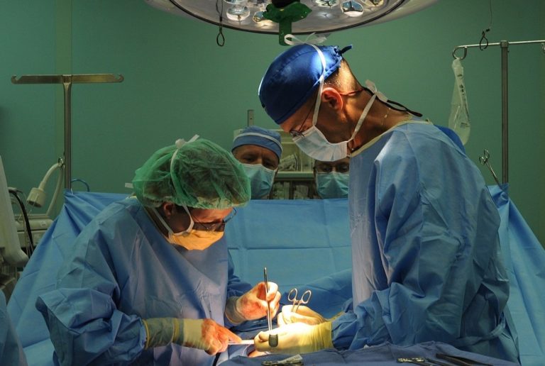 Surgery 880584_12802.jpg