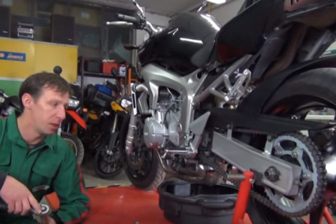 Ako spravne zazimovat motorku. radi odbornik.png