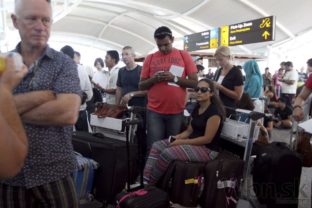 Letisko na Bali do štvrtka uzatvorili; dôvodom je sopečný popol