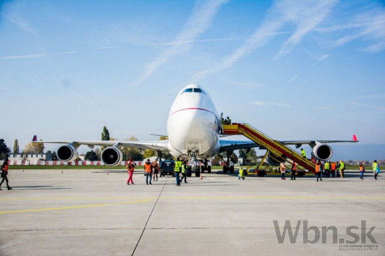 Nákladné lietadlo Boeing 747 400 SF (tzv. Jumbo)