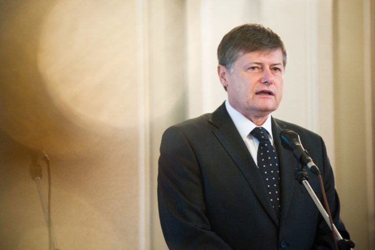 Anton Szalay