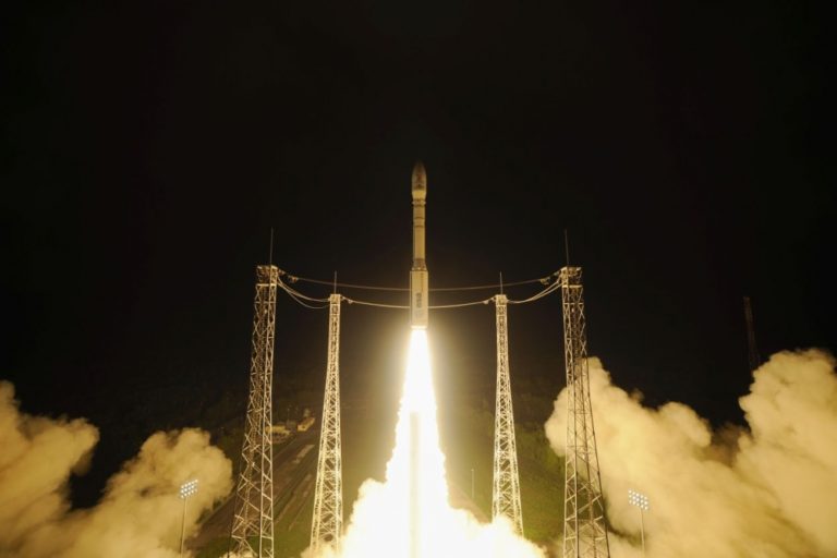 Európska vesmírna agentúra vypustila družicu LISA Pathfinder