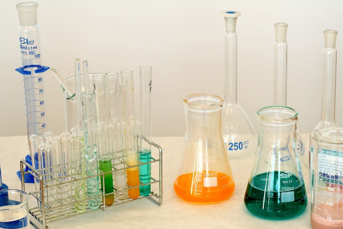 Laboratorium_il.jpg