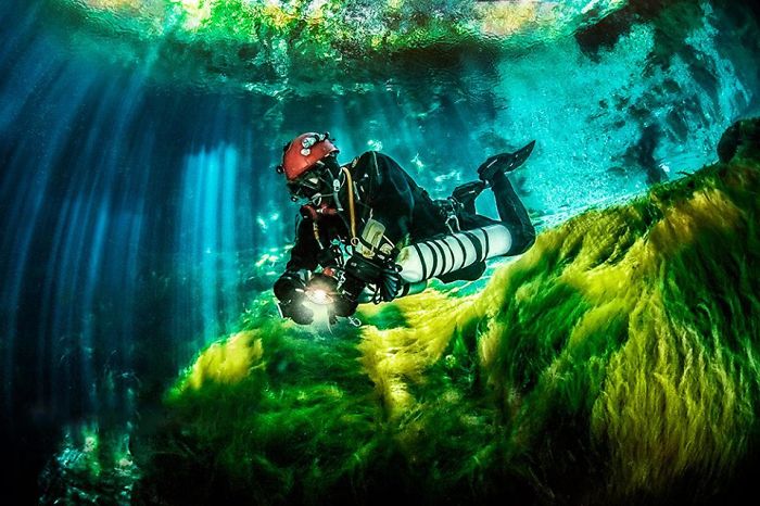 The magical underwater world of albanian caves 10__700.jpg