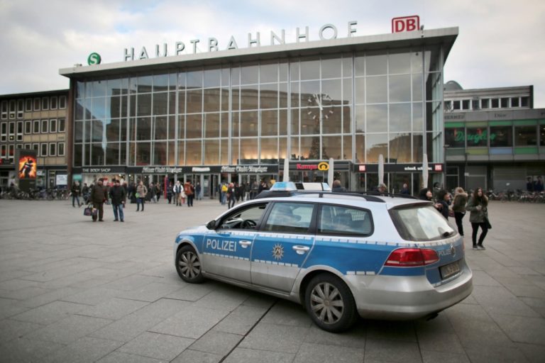 Hlavná železničná stanica v Kolíne