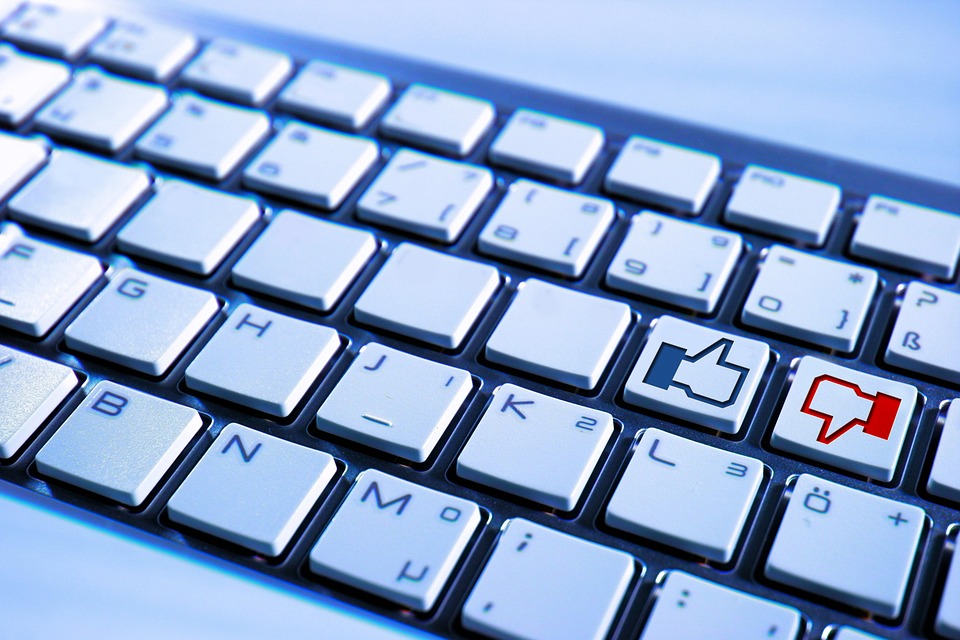 Keyboard 597007_960_720.jpg