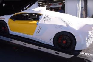 Lamborghini aventador sv 3 1.jpg