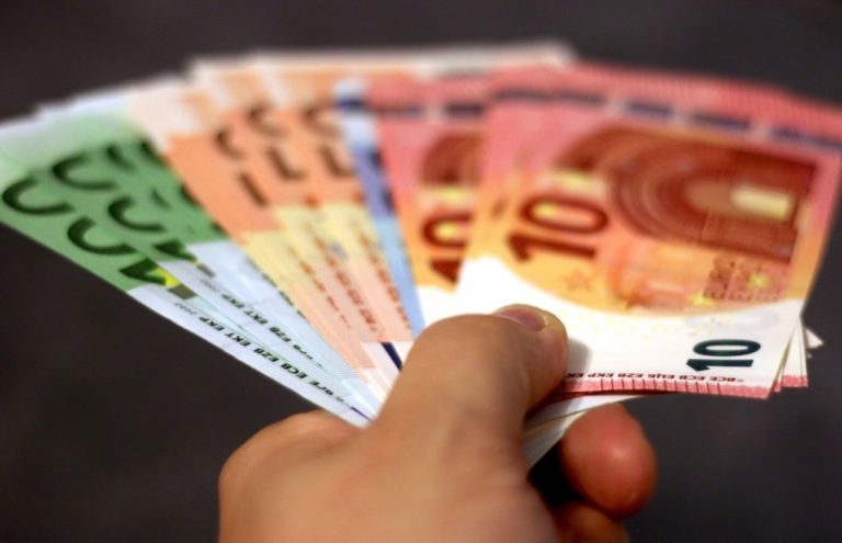 Euro, peniaze, bankovky