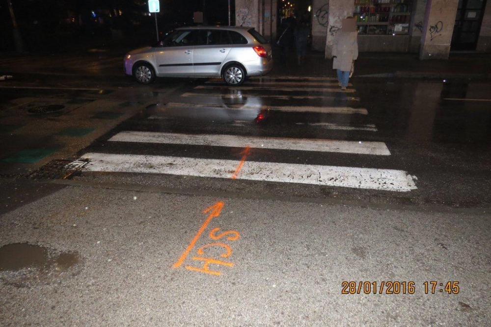 Muž zrazil starenku na priechode, nehodu neprežila