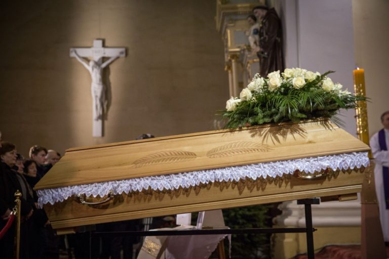 Posledná rozlúčka s Antonom Srholcom (†86)