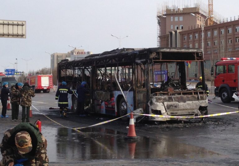 Požiar autobusu v Číne