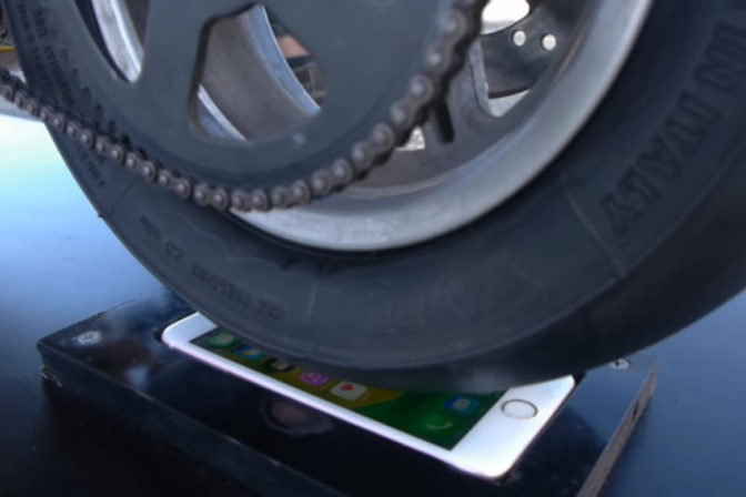 Test iphone 6s a motorka.png