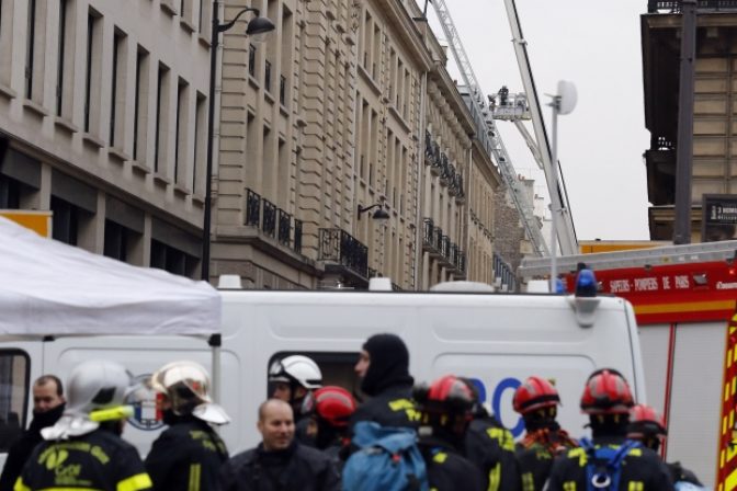 V rekonštruovanom hoteli Ritz v Paríži vypukol veľký požiar