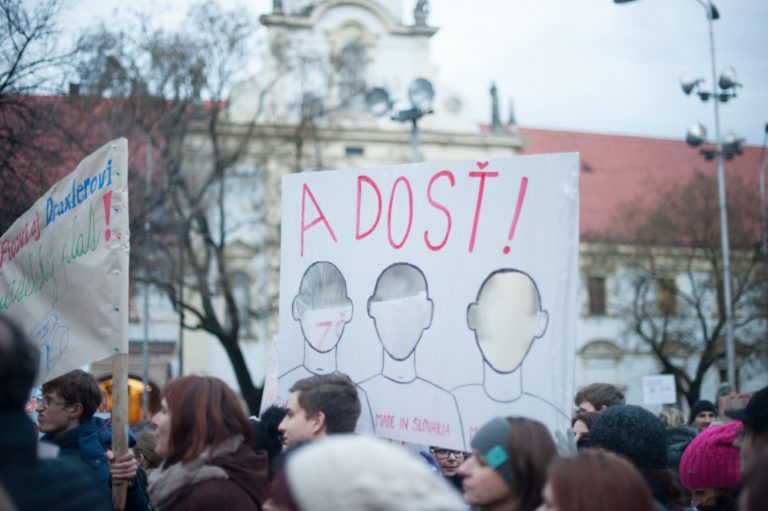 Pochod vďaky rodičov a priateľov škôl